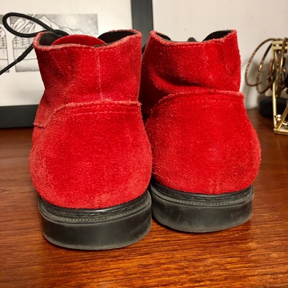 Eddie Bauer Red Suede Desert Boots 9 - Picture 2 of 5